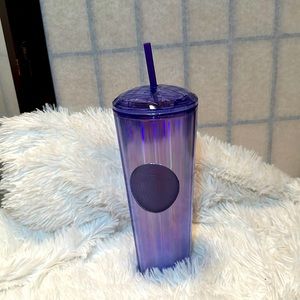 Starbucks 24oz cup with dome lid NWT purple kaleidoscope! Make me an offer!!